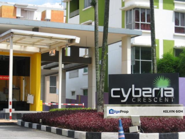 Cyberia Crescent 1