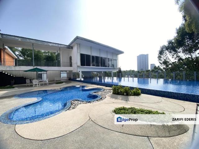 Cyberia Crescent 2