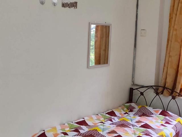 Cyberia Smarthome. C. Furnished NONsharing middle room Airconditioned