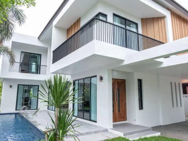 Cyberjaya Corner Lot with Swimming Pool 36x 75 Fully Furnished