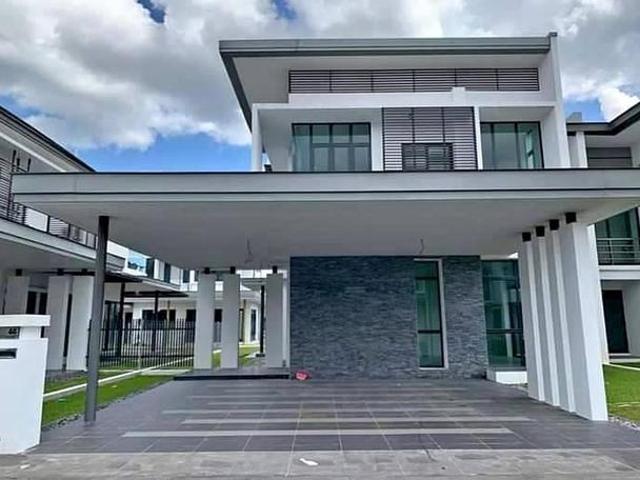 Cyberjaya Biggest Luxury 2 Storey House 24x80 4R4B 3200sqft