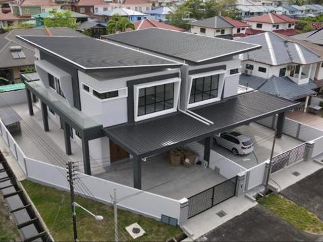 Cyberjaya Bumi 100 Full Loan EXTRA LAND 30FTGated Guarded