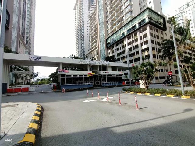Cyberjaya Mutiara Ville for Sale Swimming Pool View