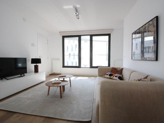 Cygnes 2.2 Flat, 2 Chambre s, 86 M2 1600€