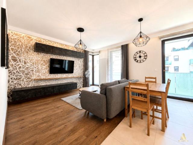 Cystersów 64 m², Kraków