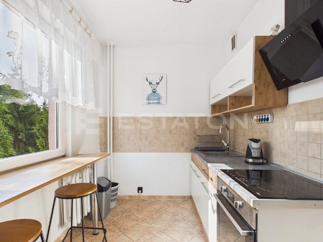 Czteropokojowe mieszkanie pod wynajem, 63,9 m² w Rzeszowie