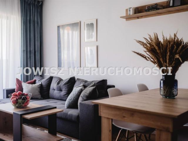 Cztery Pory Roku 56,67 m², Toruń