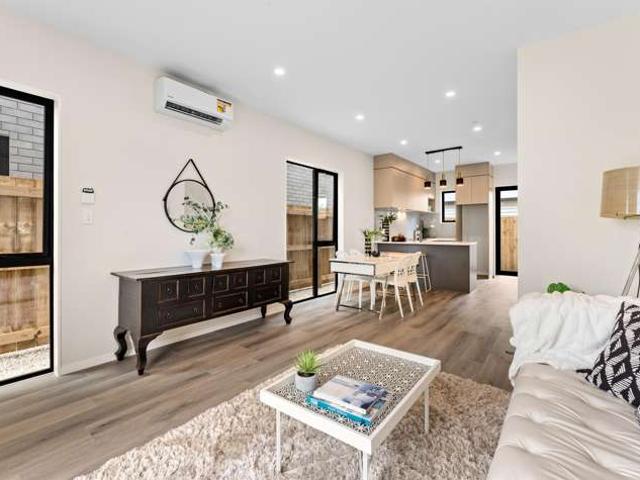 D/133 Riverpark Crescent, Henderson, Waitakere City