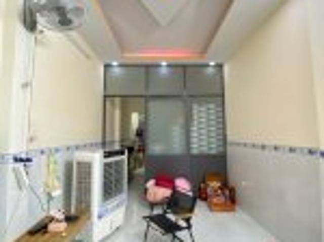 D2278 Ô Tô Ngủ Trong Nhà, Giá Chỉ 4. X Tỷ