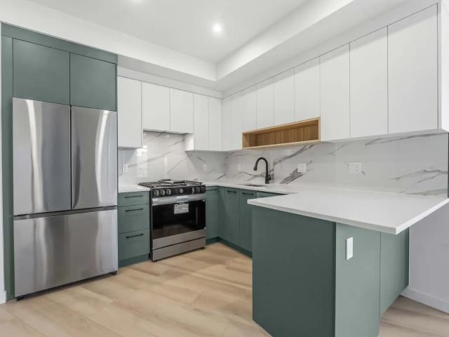 D262 Brand New 2 Bed + 2 Bath Condo at Park & Maven!