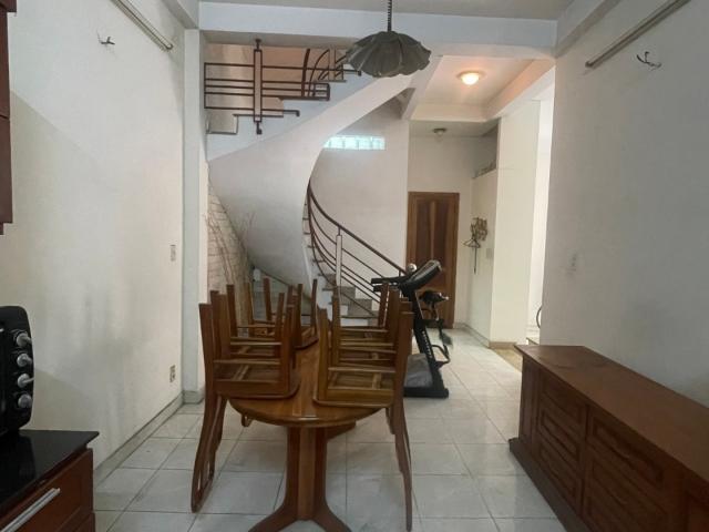 [D2773*] Hiếm! Căn góc 2 mặt tiền sát Emart Phan Văn Trị 11. X tỷ