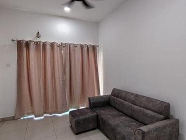 D7 Sunway Partially Furnished with 4 Rooms 3 Bathrooms