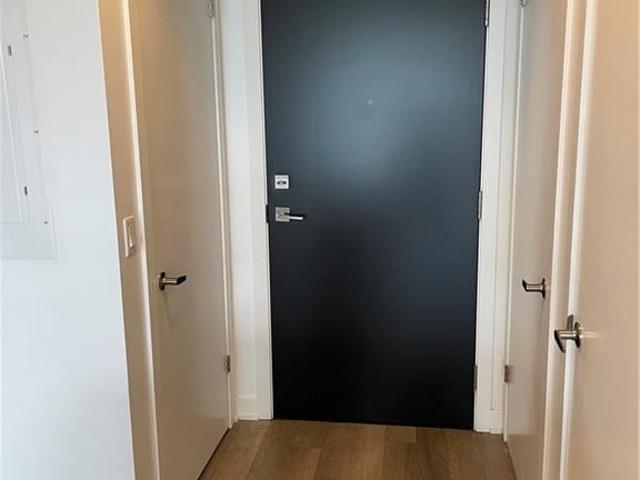 D412 5 Dundas Street, Burlington | Leased, W13476 | Condos. Ca