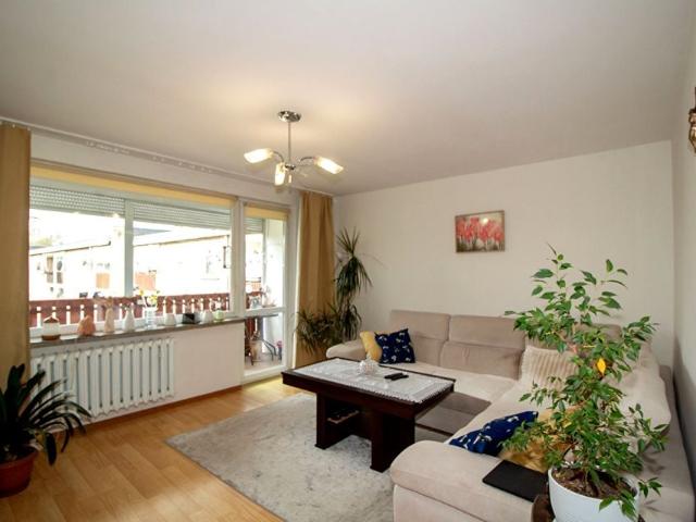 Dąbrowska 74,40 m², Karczów