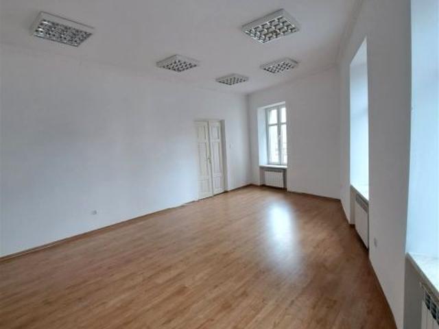 Dąbrowskiego 68,90 m², Oświęcim