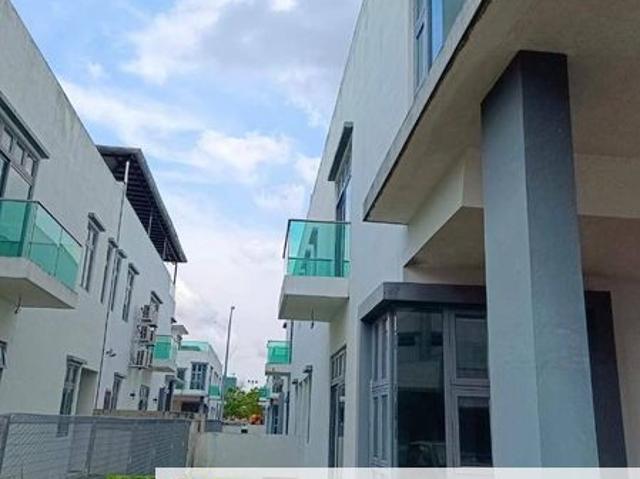 D Carlton Heights