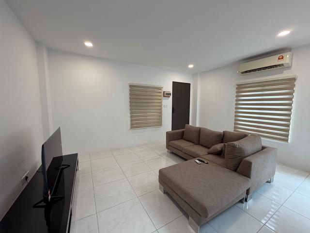 D EVERGLADES TOWNHOUSE FOR RENT At STUTONG KUCHING SARAWAK