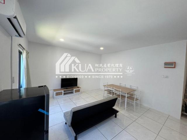 D’Everglades Upper Unit Townhouse For Rent at Kampung Stutong Baru, near BDC