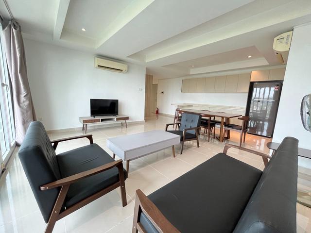 D Golden Gate Condo Kobusak 3 Beds 2 Baths Big Balcony