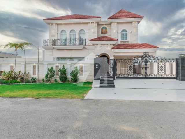 D H A Lahore 1 Kanal Brand New Faisal Rasool Design House With 100% Original Pics Available For Rent