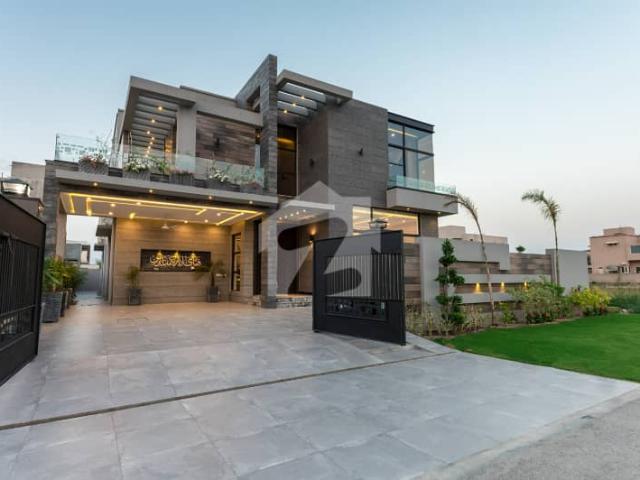 D H A Lahore 1 Kanal Brand New Mazher Munir Design House With 100% Original Pics Available For Rent