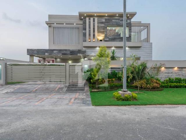 D H A Lahore 1 Kanal Brand New Mazher Munir Design House With 100% Original Pics Available For Rent