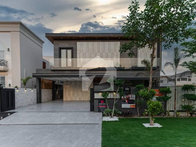 D H A Lahore 1 Kanal Brand New Mazher Munir Design House With 100% Original Pics Available For Rent