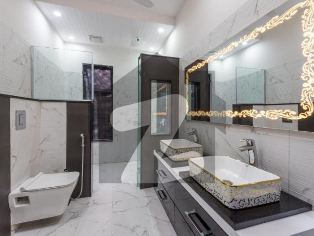 D H A Lahore 1 Kanal Brand New Mazher Munir Design House With 100% Original Pics Available For Rent DHA Phase 1