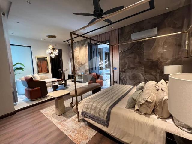 D H A Lahore 1 Kanal Brand New Mazher Munir Design House Fully Basement And Fully Furnished With Swimming Pool And Cinema Hall With 100% Original Pics Available For Sale