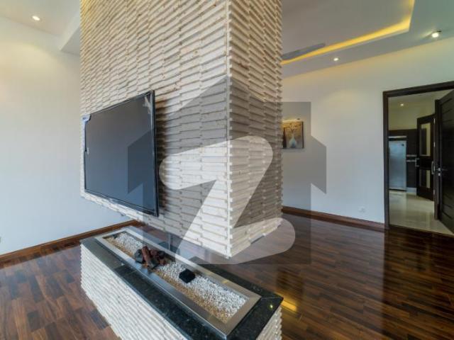 D H A Lahore 1 Kanal Mazhar Munir Design House With 100% Original Pics Available For Rent DHA Phase 4