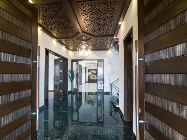 D H A Lahore 1 Kanal Mazhar Munir Design House With 100% Original Pics Available For Rent