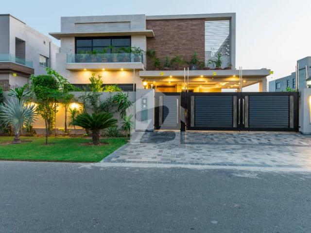 D H A Lahore 1 Kanal Mazher Munir Design House Fully Furnished With 100% Original Pictures Available For Rent