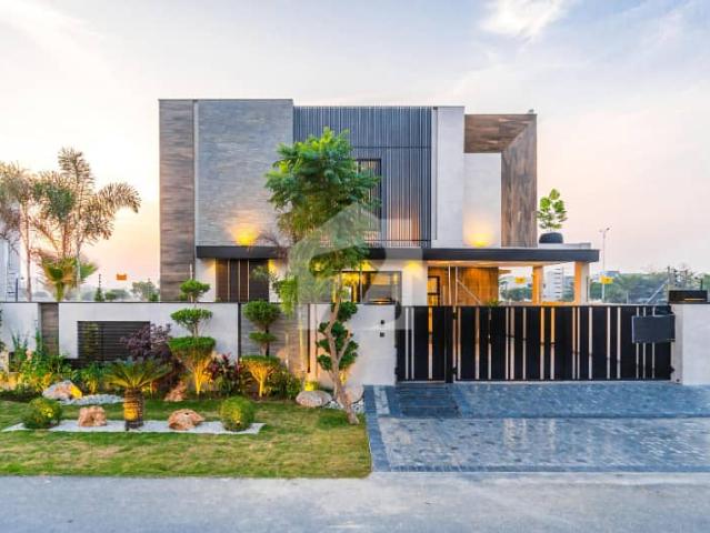 D H A Lahore 1 kanal Mazher Munir Design House Fully Furnished with 100% original pics available for Rent