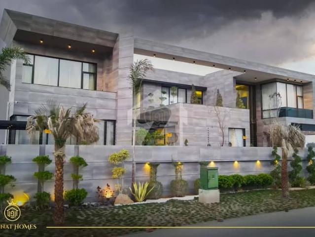 D H A Lahore 2 Kanal Brand New Mazher Munir Most Beautiful Design House Full Basement And Fully Furnished With Swimming Pool And Cinema Hall With 100% Original Pics Available For Sale