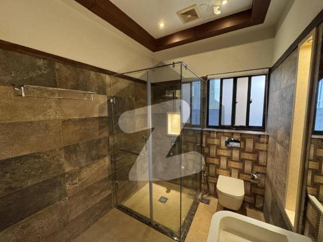 D H A Phase3 Lahore 1 Kanal Nice Out Class Owner Build Design House With For Sale DHA Phase 3
