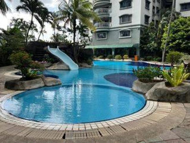D Haven Condo Klang 1581sf FREEHOLD Renovated Kitchen Cabinet Balcony