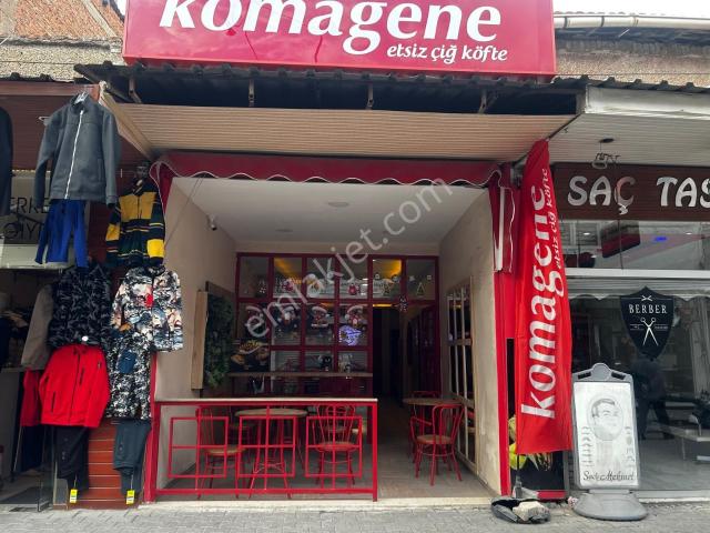 Dıkılı Salımbey Mahallesı Satılık Dükkan