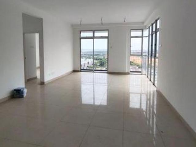D Lagoon Luxury Apartment Seri Austin Corner Lot Full Loan Unit