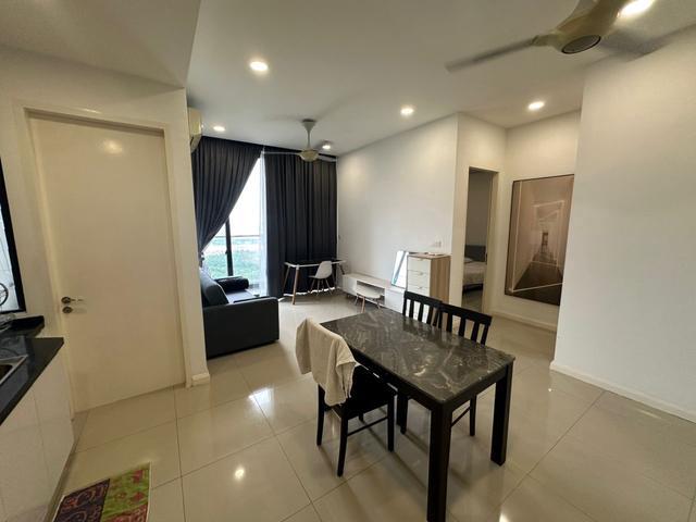 D pristine medini fully furniture for rent
