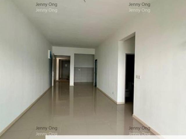 D’ Starlingtton Condominium Teluk Kumbar, Penang For Sale