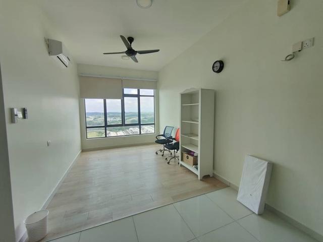 D summit residence kempas full loan full loan for sales