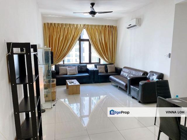 D Summit Residence Kempas