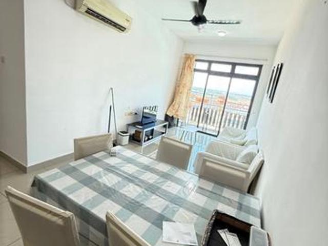 D secret garden apartments 3 bedroom 3 bath Kempas data center utm Jb