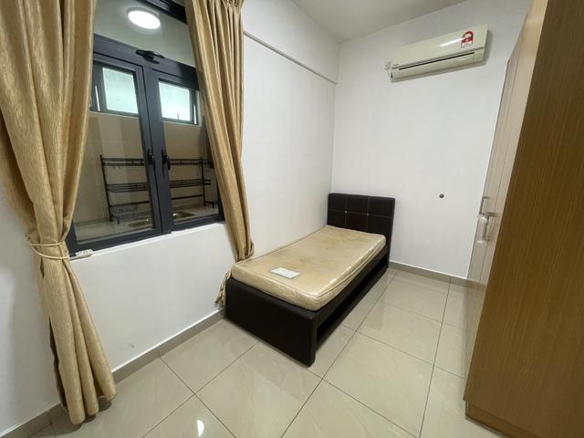 D Secret Garden Kempas Indah 3 bedrooms 3 bathrooms big unit