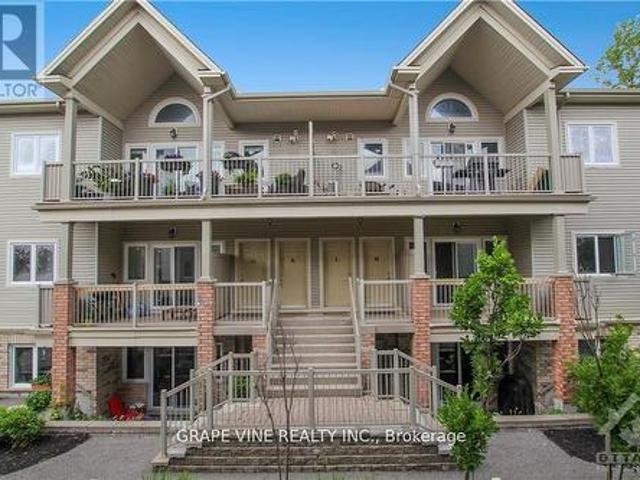 D 1109 Stittsville Main Street, Ottawa, ON, K2S 0C8 townhouse for sale | Listing ID X12076 | Royal LePage