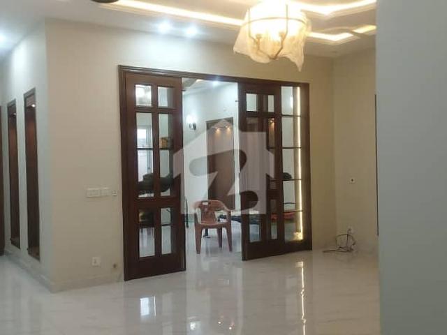 D 12/3 House For sale Sized 2450 Square Feet