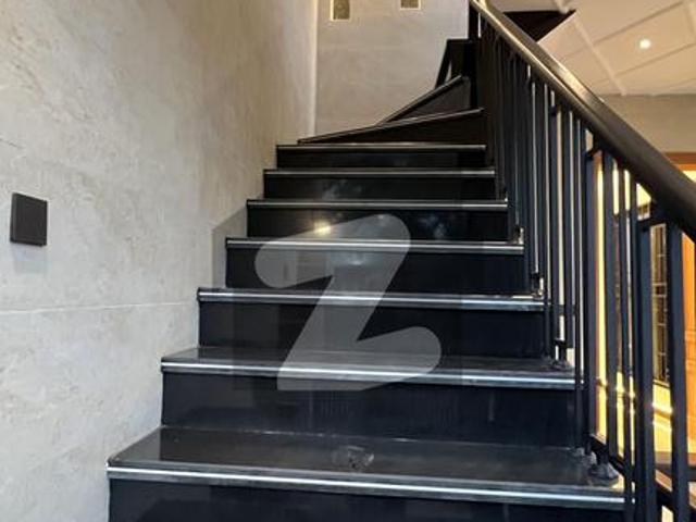 D 12/3 Luxury House | 5 Marla Extra Land | 9 Crore D 12/3