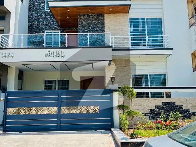 D 12/1 3Story Brand New House For Sale. D 12