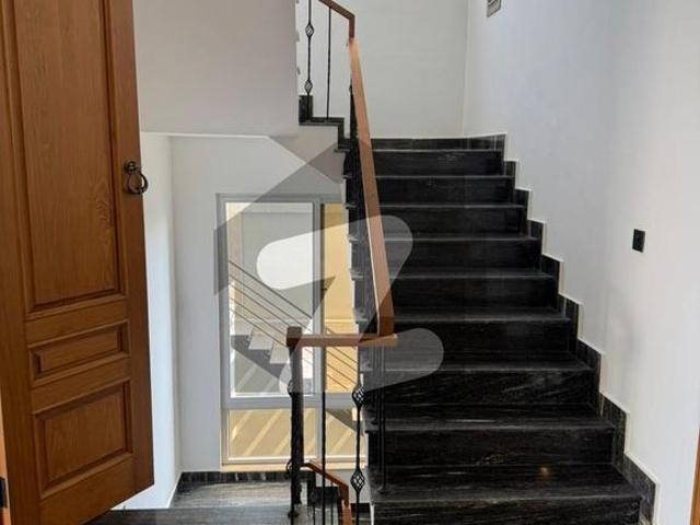 D 12/2 House Sized 500 Square Yards For Sale D 12/2