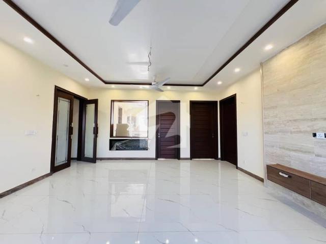 D 12/4 50x90 Brand New Designer House Available For Rent